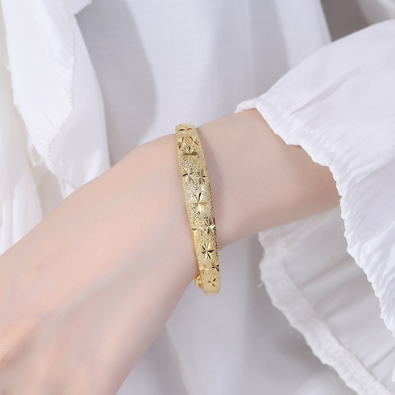 Brazalete ancho de mujer de or - Photography Yellow reseña y precio